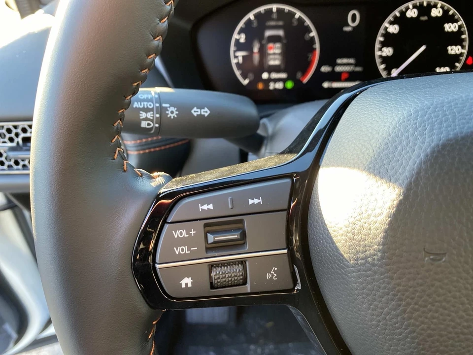 2026 Honda HR-V 3rd Gen - Image 14 of 16
