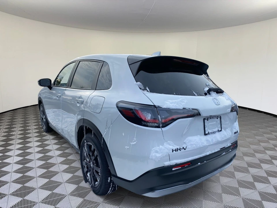 2026 Honda HR-V 3rd Gen - Image 4 of 16