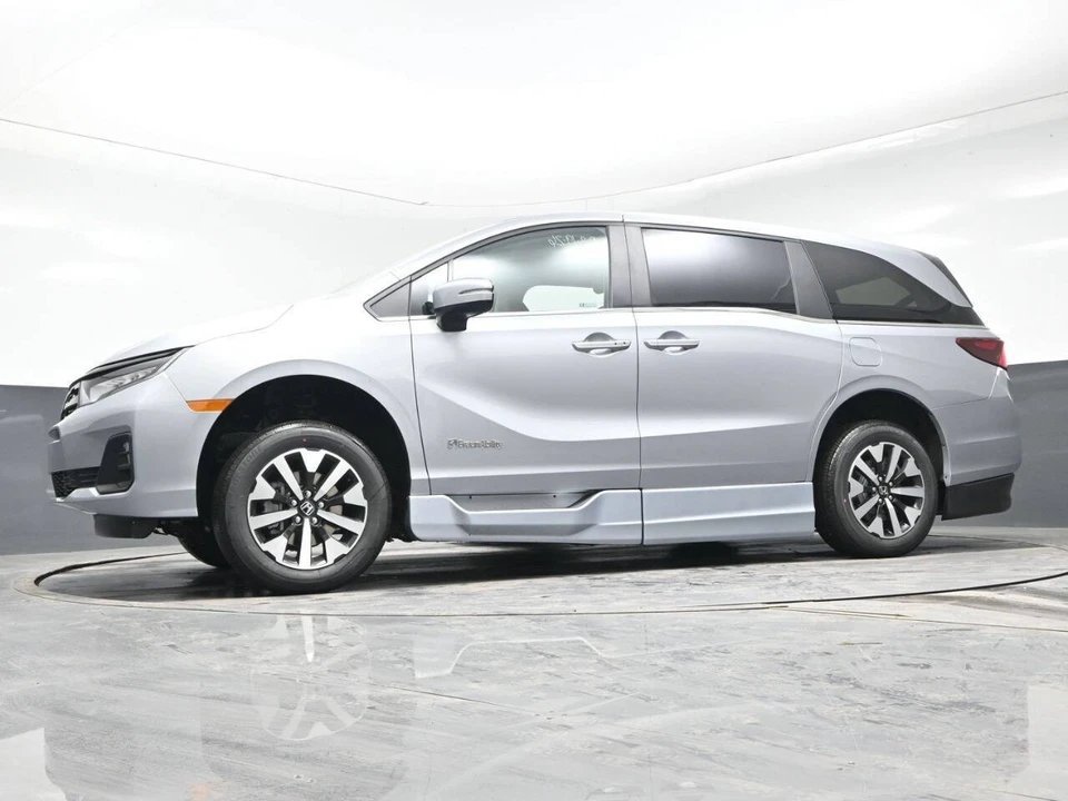 2026 Honda Odyssey - Image 21 of 21