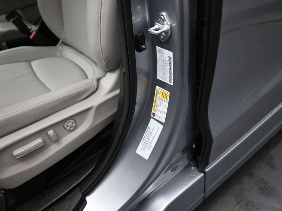 2026 Honda Odyssey - Image 19 of 21