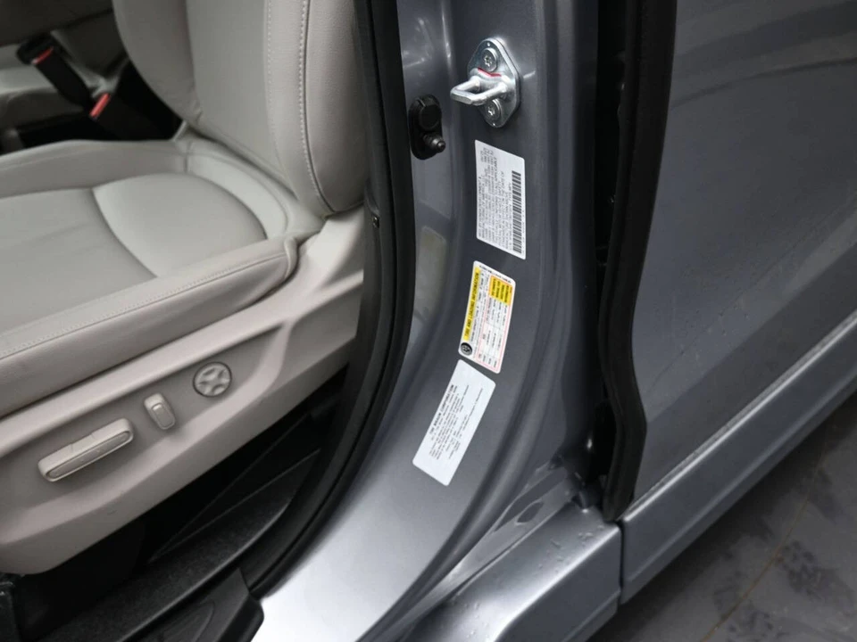 2026 Honda Odyssey - Image 19 of 21
