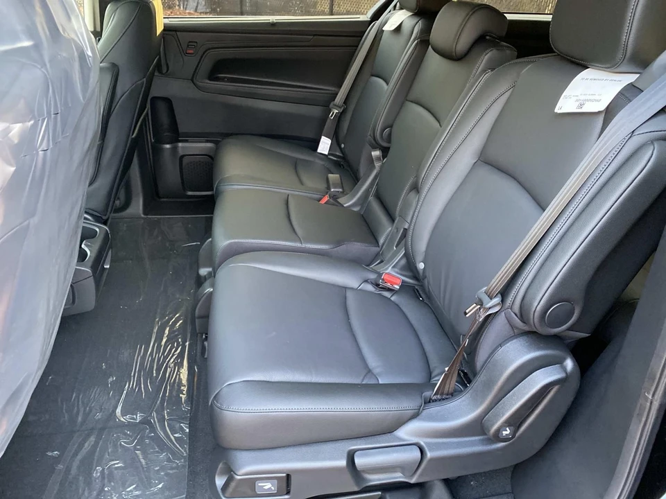 2026 Honda Odyssey - Image 8 of 18