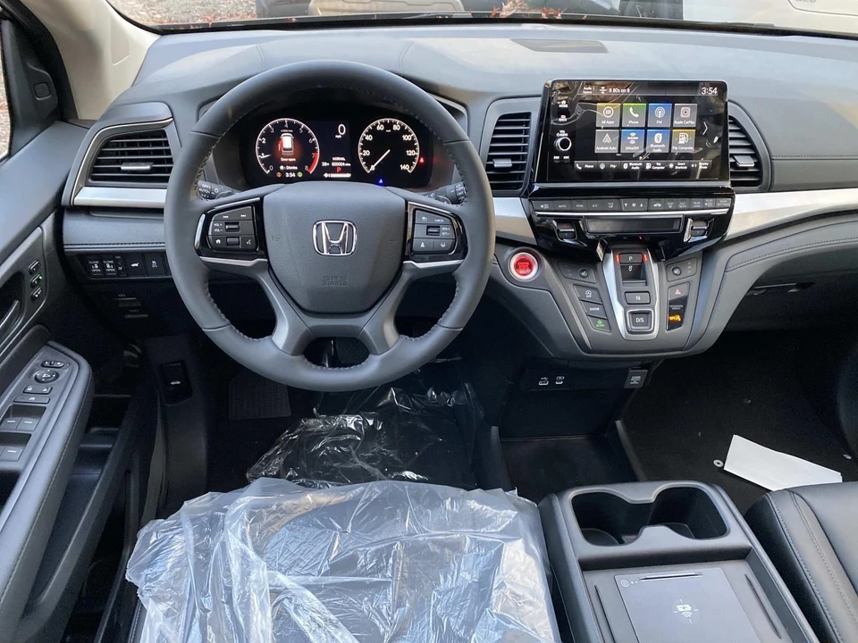 2026 Honda Odyssey - Image 11 of 18