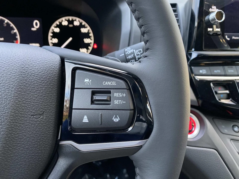 2026 Honda Odyssey - Image 16 of 18