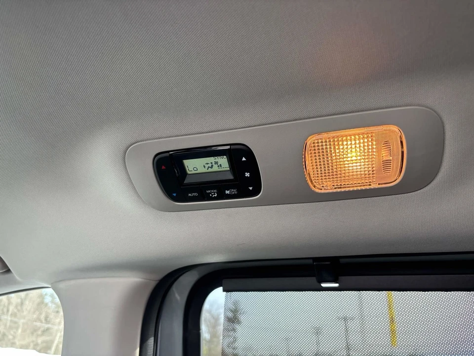 2026 Honda Odyssey - Image 14 of 21