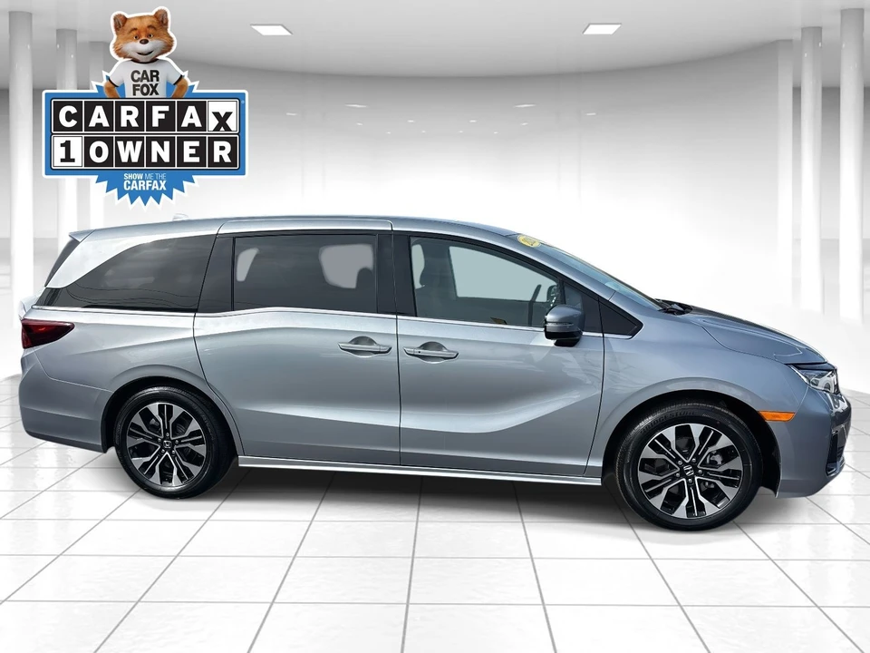 2026 Honda Odyssey - Image 2 of 21