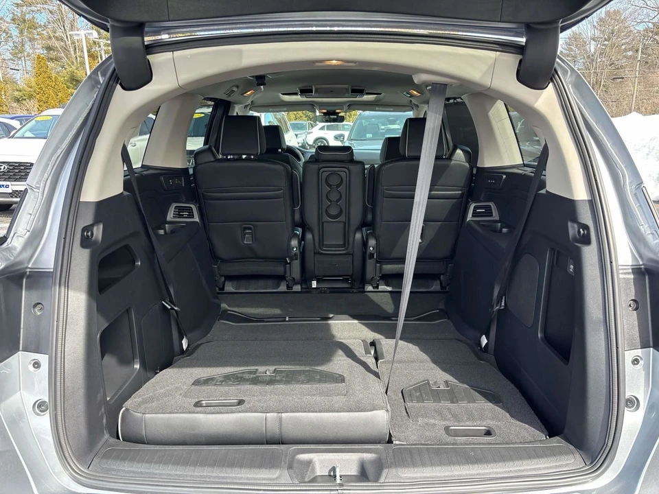 2026 Honda Odyssey - Image 19 of 21