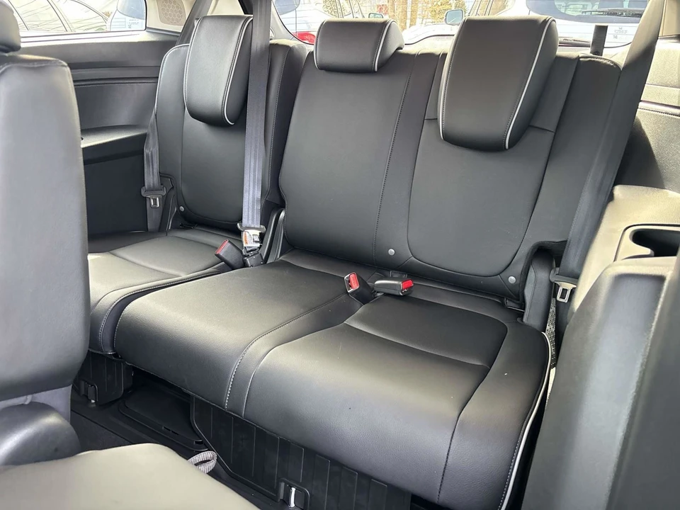 2026 Honda Odyssey - Image 16 of 21
