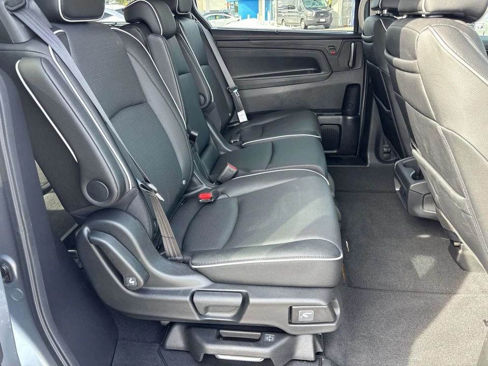 2026 Honda Odyssey - Image 20 of 21