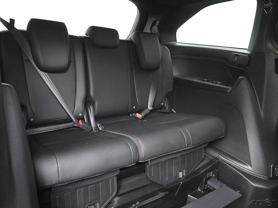 2026 Honda Odyssey - Image 10 of 12