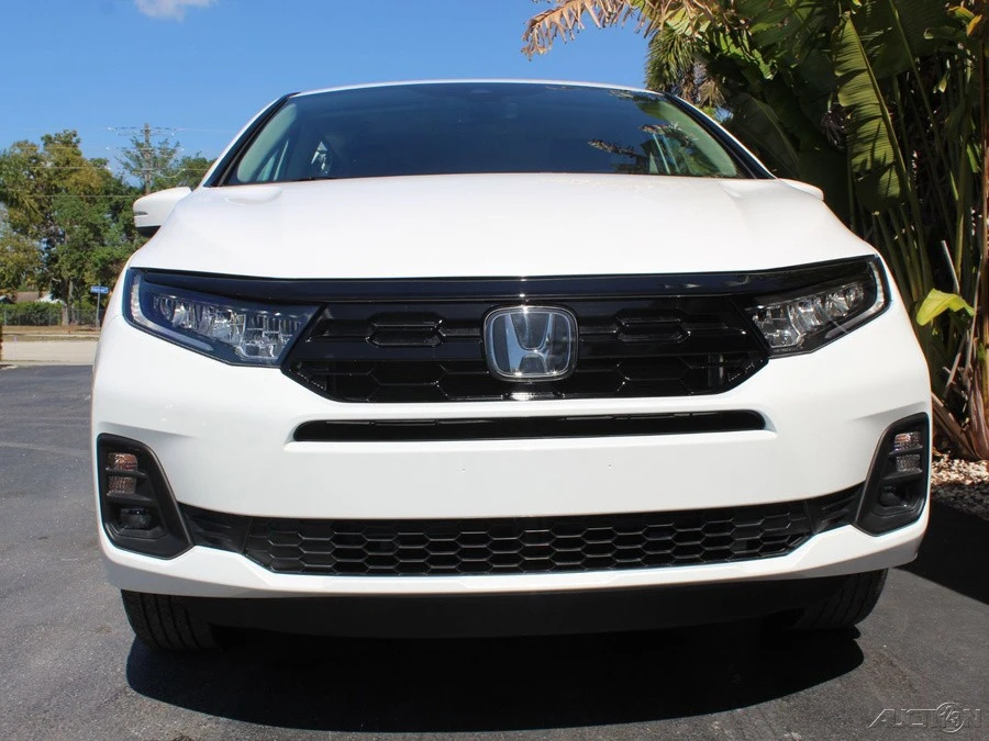 2026 Honda Odyssey - Image 9 of 12