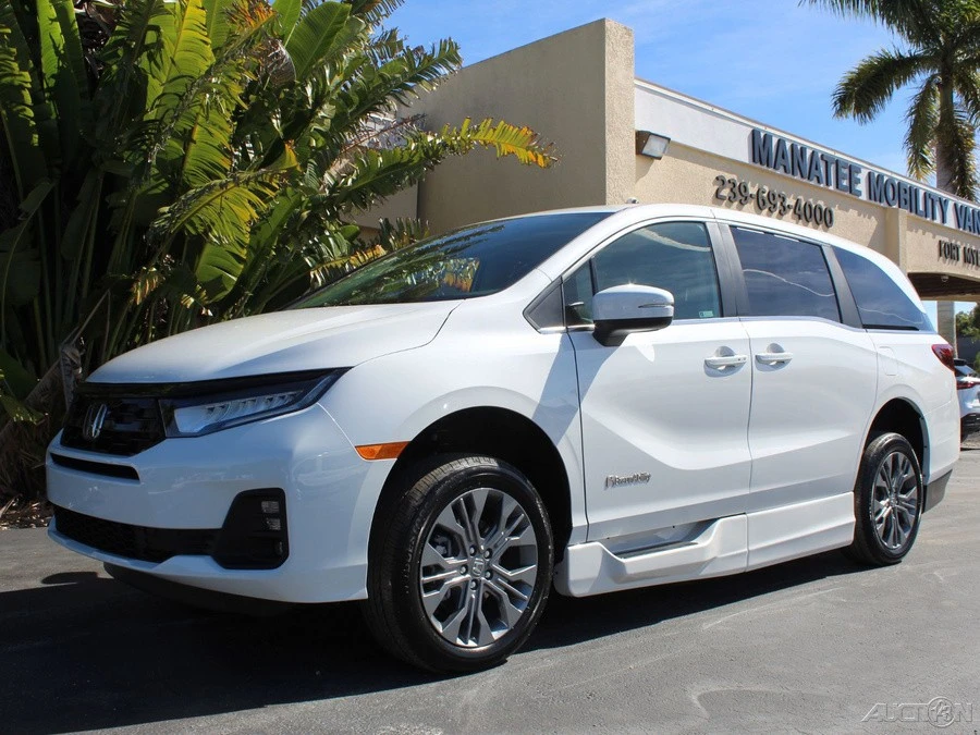 2026 Honda Odyssey - Image 6 of 12