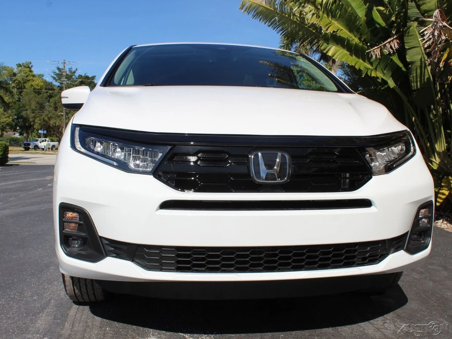 2026 Honda Odyssey - Image 9 of 12