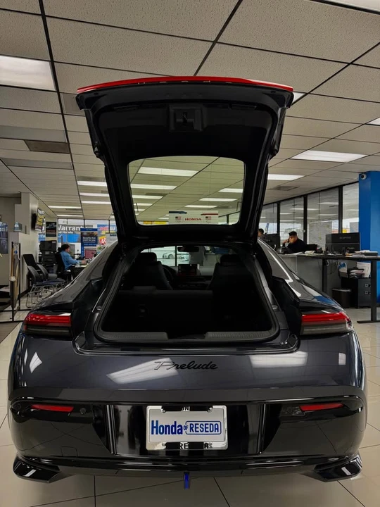 2026 Honda Prelude - Image 8 of 9