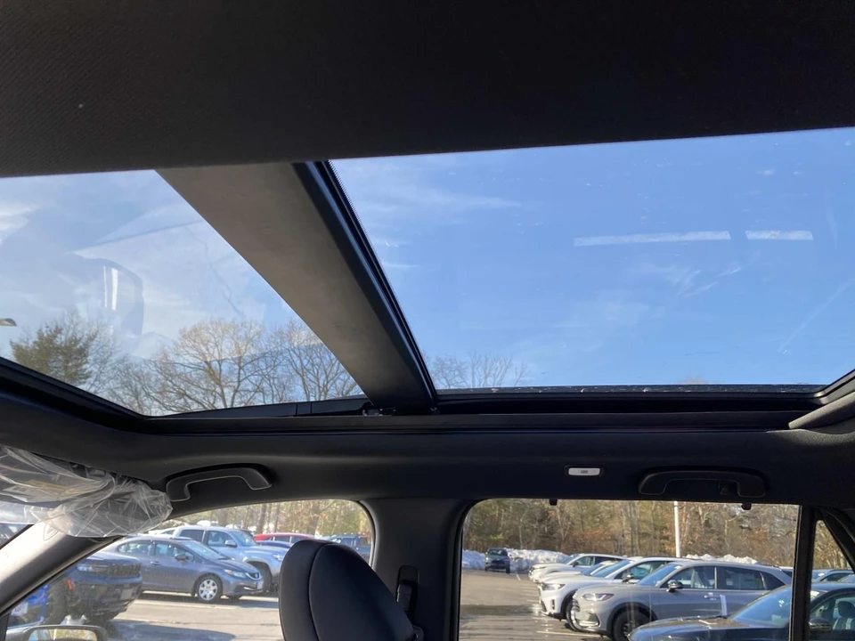 2026 Honda Pilot 4th Gen - Image 10 of 19