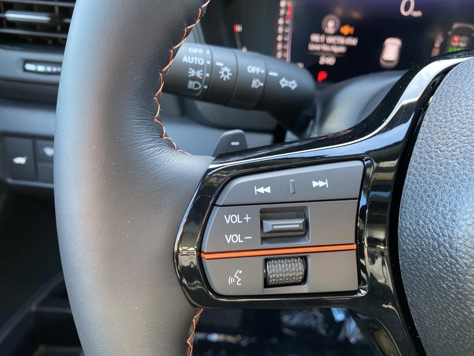 2026 Honda Pilot 4th Gen - Image 18 of 19