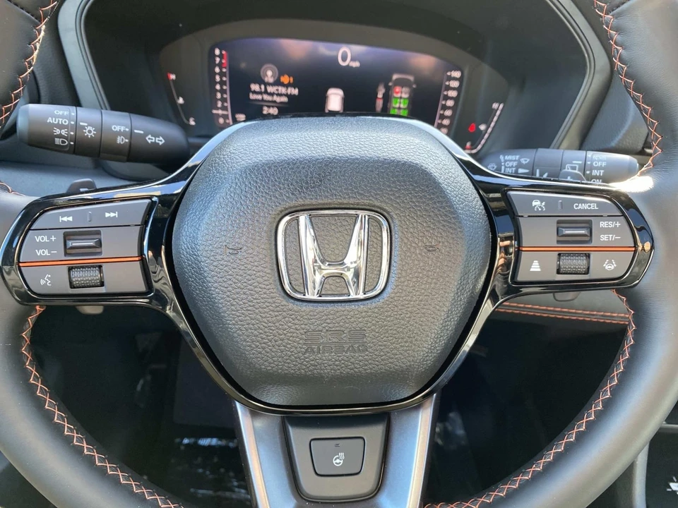 2026 Honda Pilot 4th Gen - Image 17 of 19