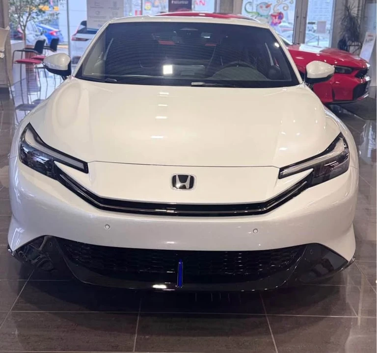 2026 Honda Prelude - Image 2 of 5