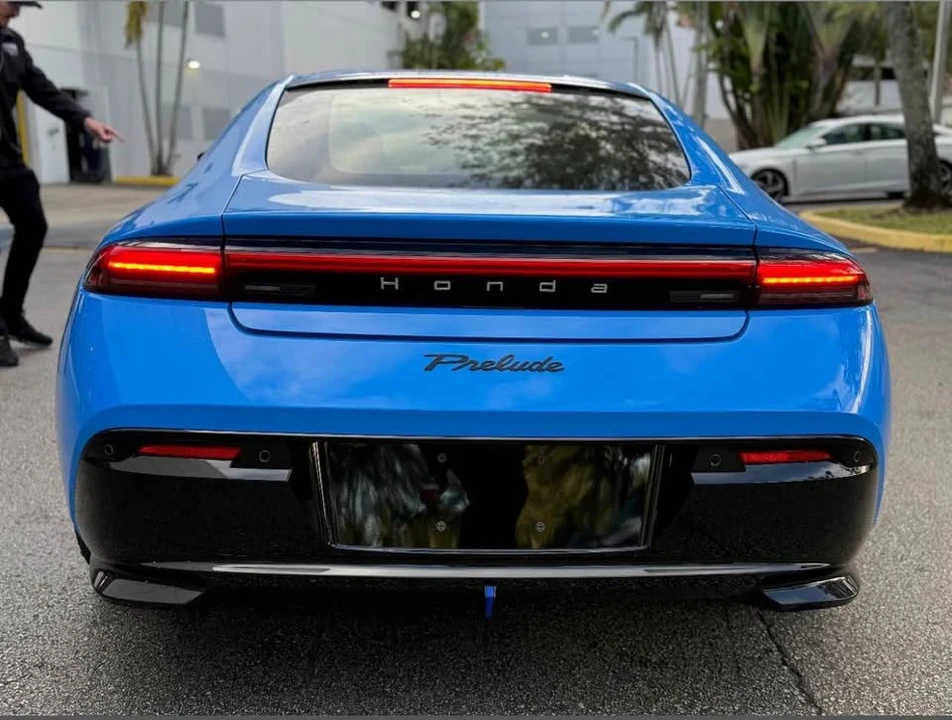 2026 Honda Prelude - Image 2 of 2