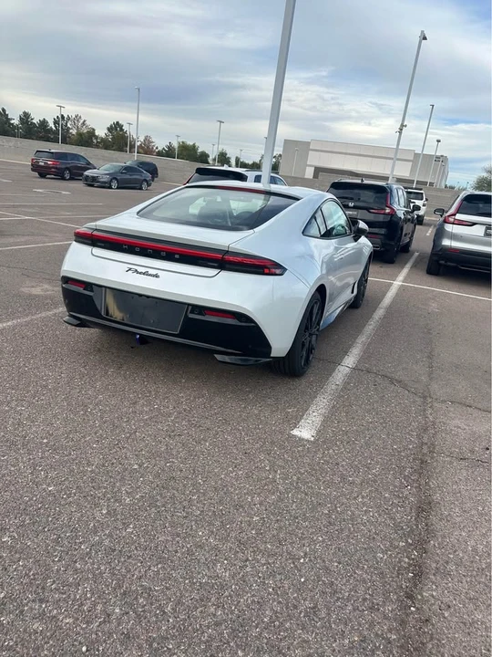 2026 Honda Prelude - Image 8 of 11