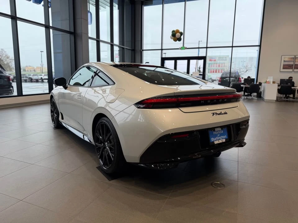 2026 Honda Prelude - Image 10 of 16