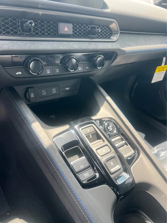 2026 Honda Prelude - Image 8 of 12