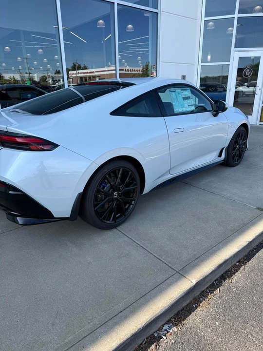 2026 Honda Prelude - Image 3 of 4