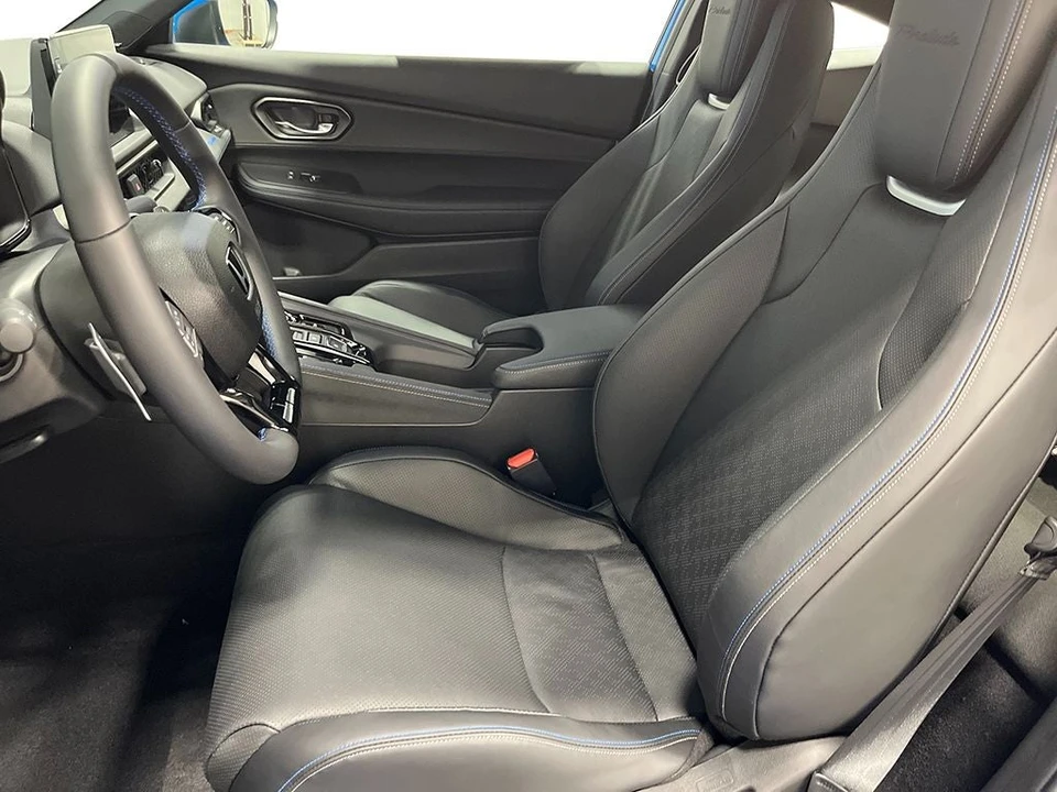 2026 Honda Prelude - Image 13 of 25