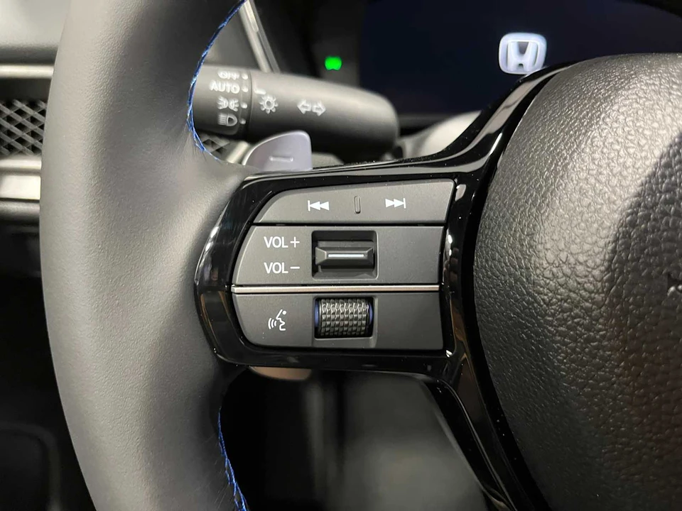 2026 Honda Prelude - Image 15 of 25