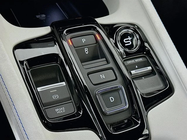 2026 Honda Prelude - Image 17 of 24