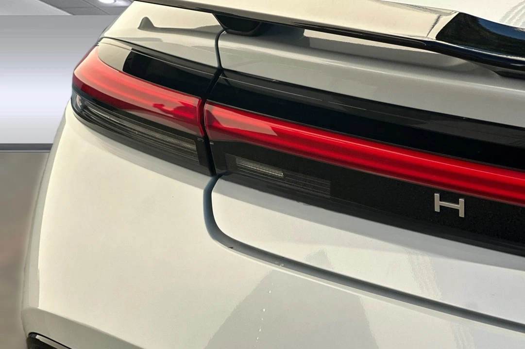 2026 Honda Prelude - Image 12 of 28