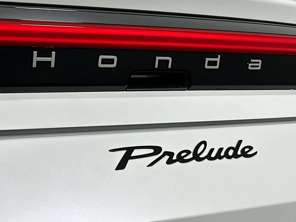 2026 Honda Prelude - Image 8 of 23