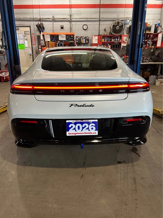 2026 Honda Prelude - Image 9 of 10