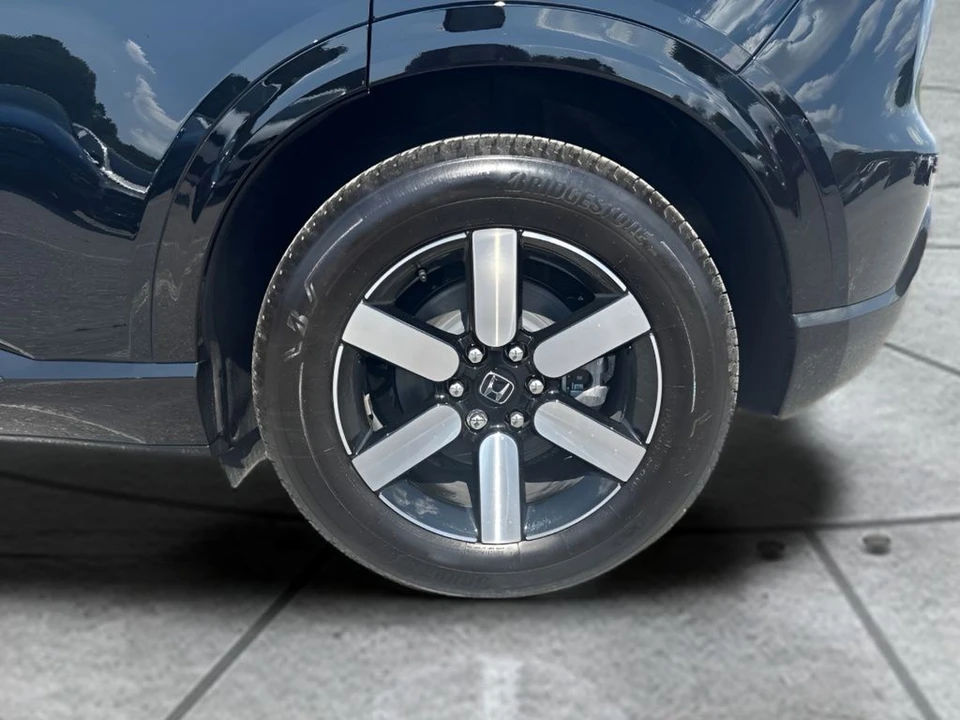 2026 Honda - Image 27 of 30