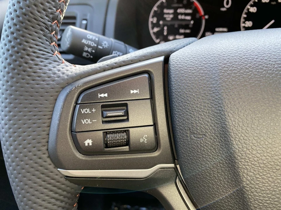 2026 Honda Ridgeline 2nd Gen - Image 17 of 18