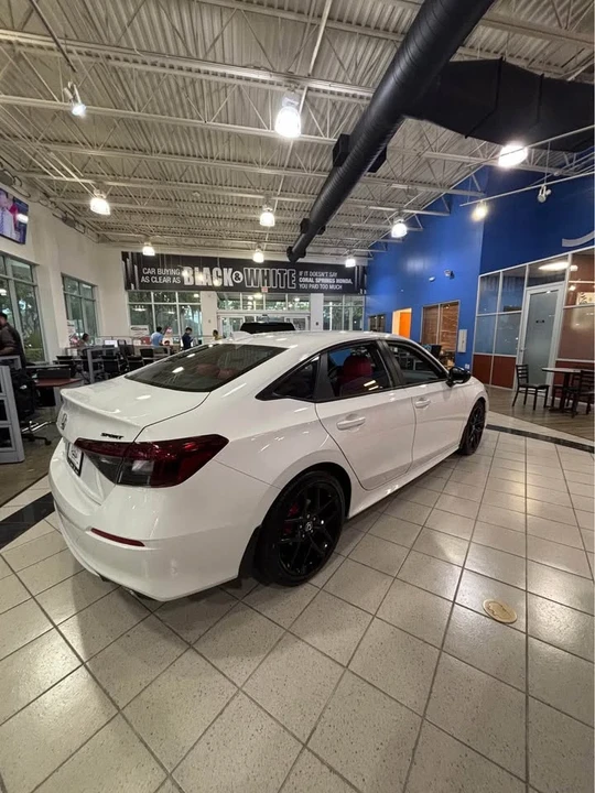 2026 Honda Civic 11th Gen - Image 4 of 6