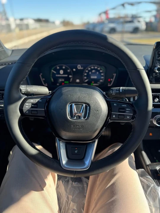 2026 Honda Civic 11th Gen - Image 14 of 15