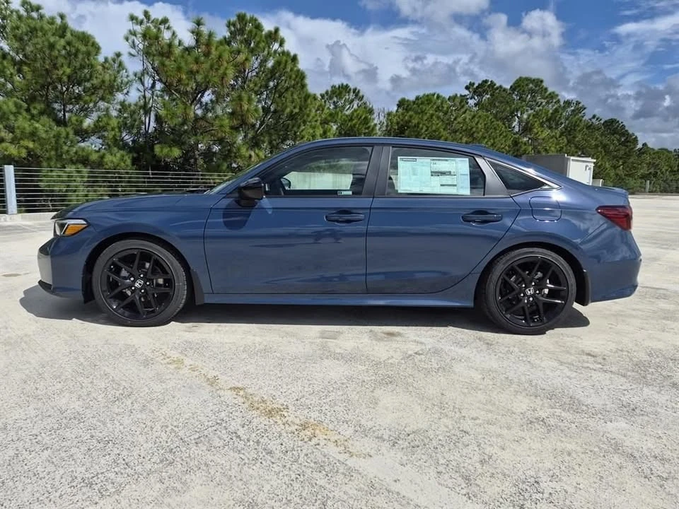 2026 Honda Civic 11th Gen - Image 4 of 19