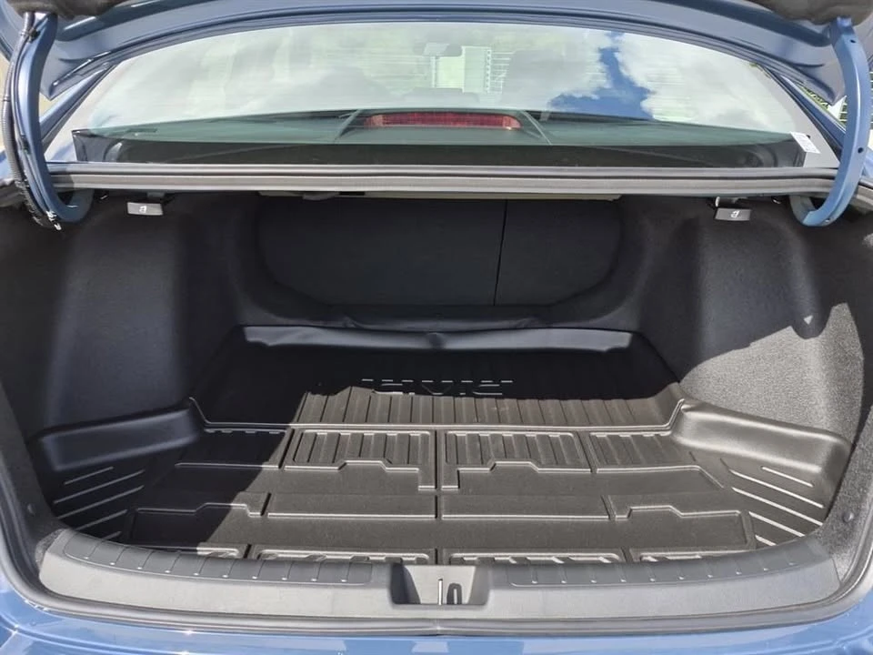 2026 Honda Civic 11th Gen - Image 16 of 19