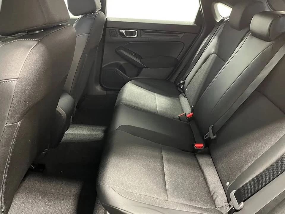 2026 Honda Civic 11th Gen - Image 8 of 11