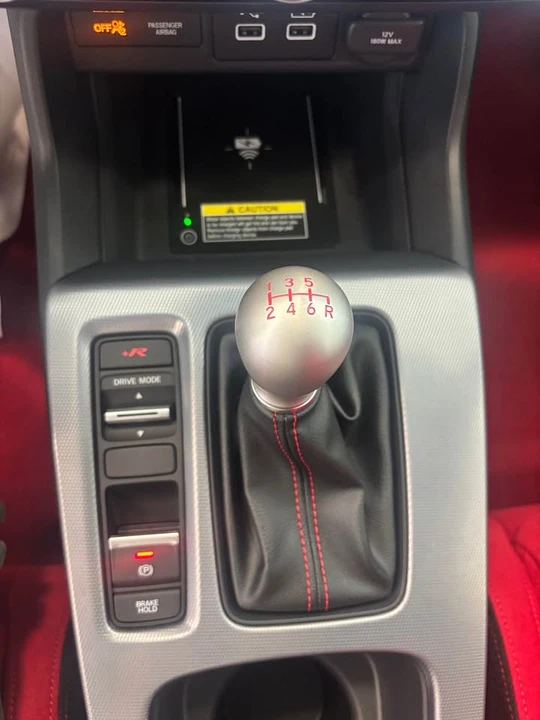 2026 Honda FL5 Civic Type R - Image 9 of 13