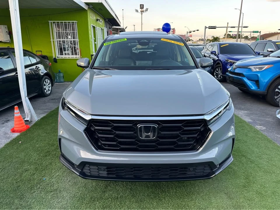 2026 Honda CR-V 6th Gen - Image 3 of 18