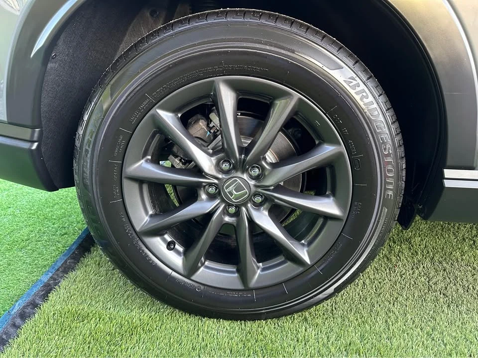 2026 Honda CR-V 6th Gen - Image 9 of 18