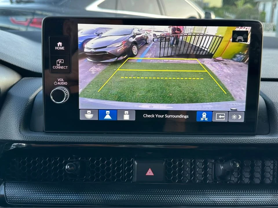 2026 Honda CR-V 6th Gen - Image 12 of 18