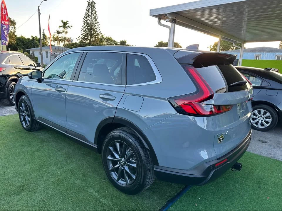 2026 Honda CR-V 6th Gen - Image 4 of 18