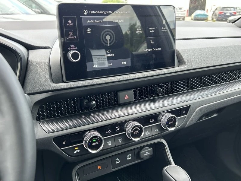 2026 Honda CR-V 6th Gen - Image 14 of 18