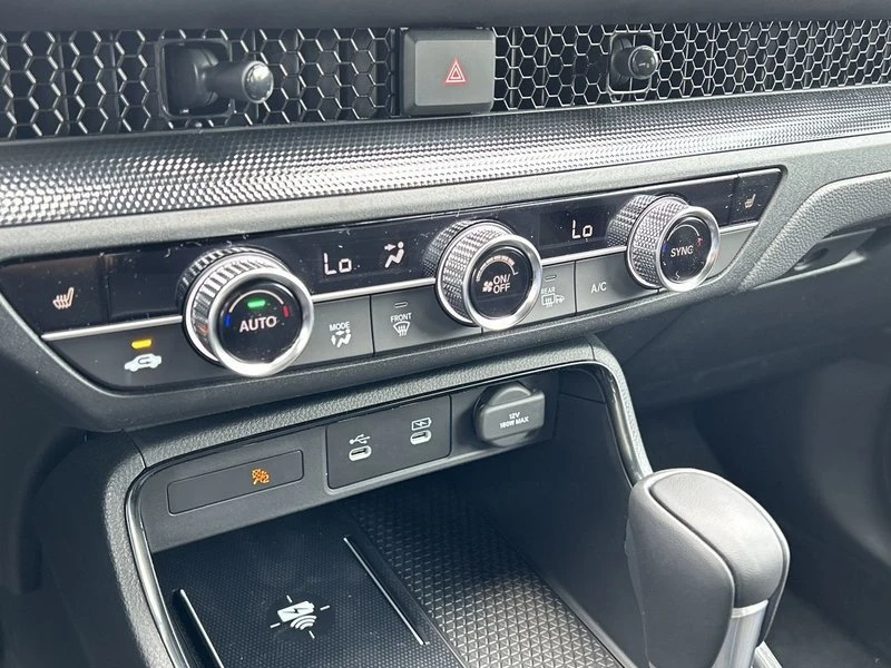 2026 Honda CR-V 6th Gen - Image 12 of 18