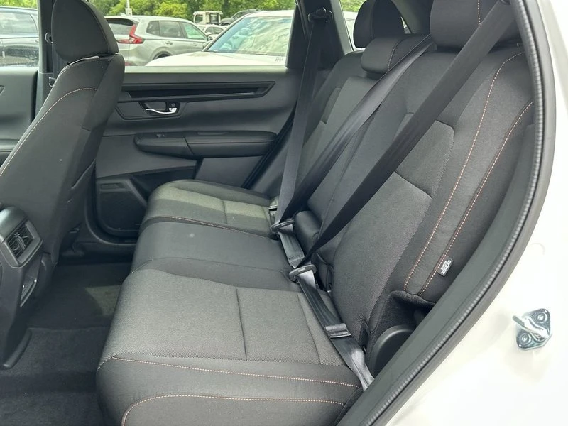 2026 Honda CR-V 6th Gen - Image 16 of 18