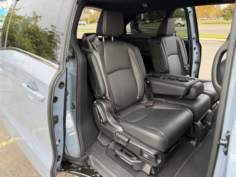 2026 Honda Odyssey - Image 14 of 16
