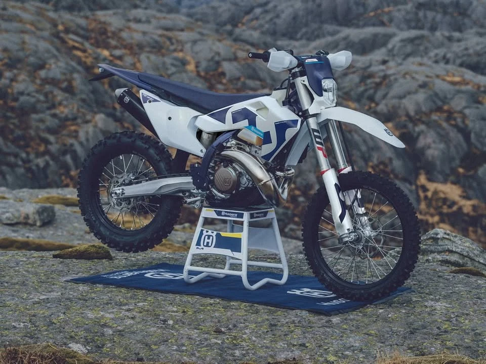 2026 Husqvarna - Image 11 of 14